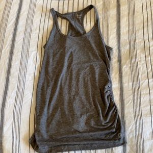 Gap fit gray maternity tank